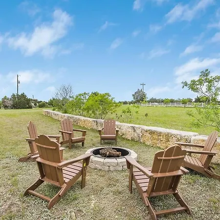 Family Ranch On 14 Acres Wiffle Ball & Disc Golf Liberty Hill Exterior foto